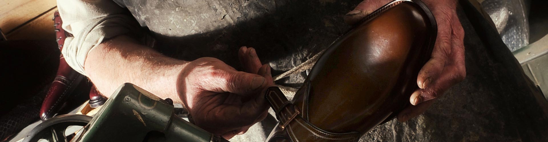 Dedicados a ayudar a los profesionales del calzado